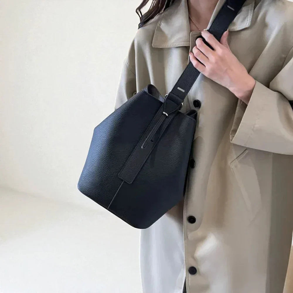 Sac seau bandoulière femme