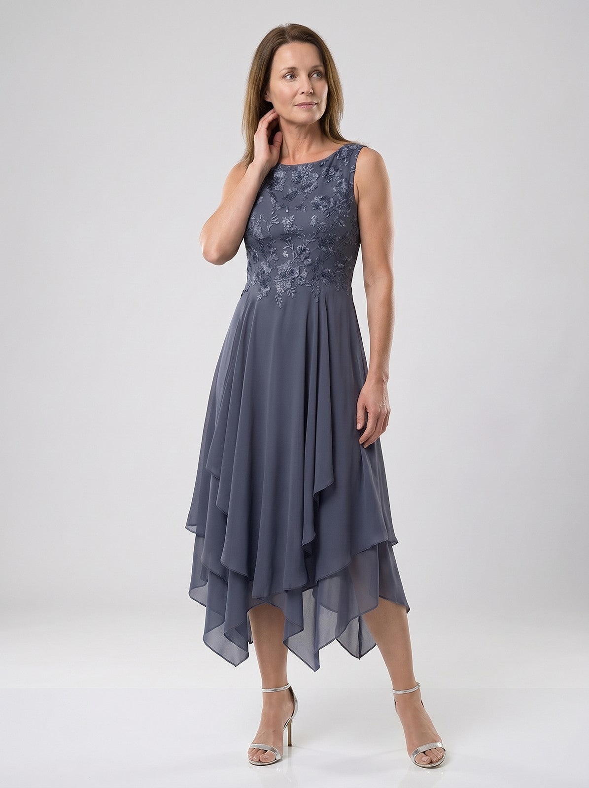 Women's Embroidered Waist Layered Chiffon Dress