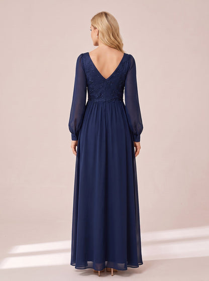 Women's Vintage Neckline Sheer Sleeve Maxi Dress