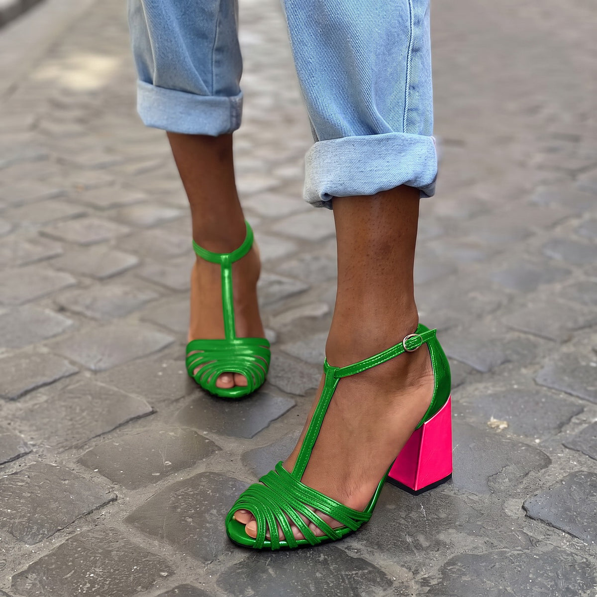 Women's Block Heel Strappy Sandals with Buckle