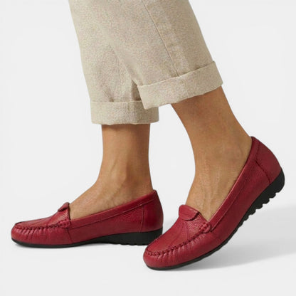 Women's Rubber Sole Loafers Moccasin Toe