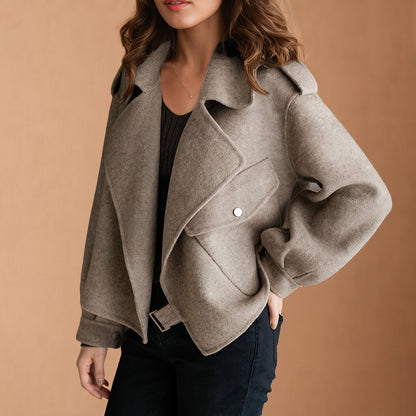 Women's Short Lapel Jacket Relaxed Fit