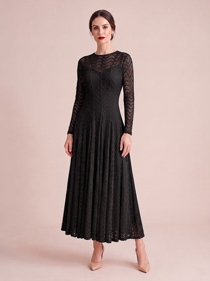 Women's Vintage Neckline Lace Evening Maxi Dress