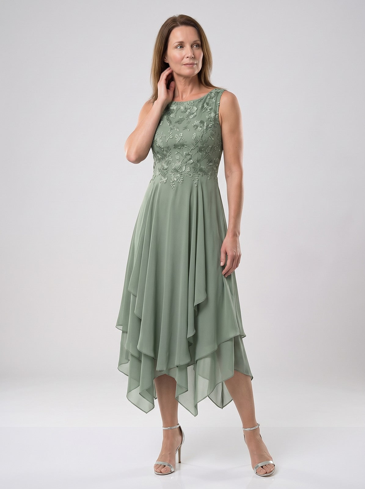 Women's Embroidered Waist Layered Chiffon Dress