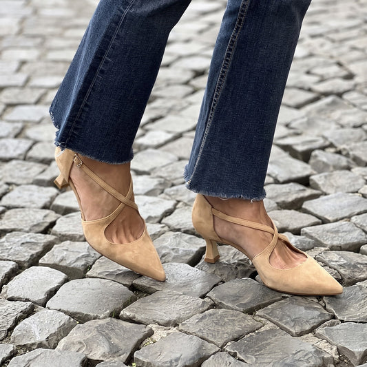 Women's Faux Suede Pointed Toe Kitten Heels