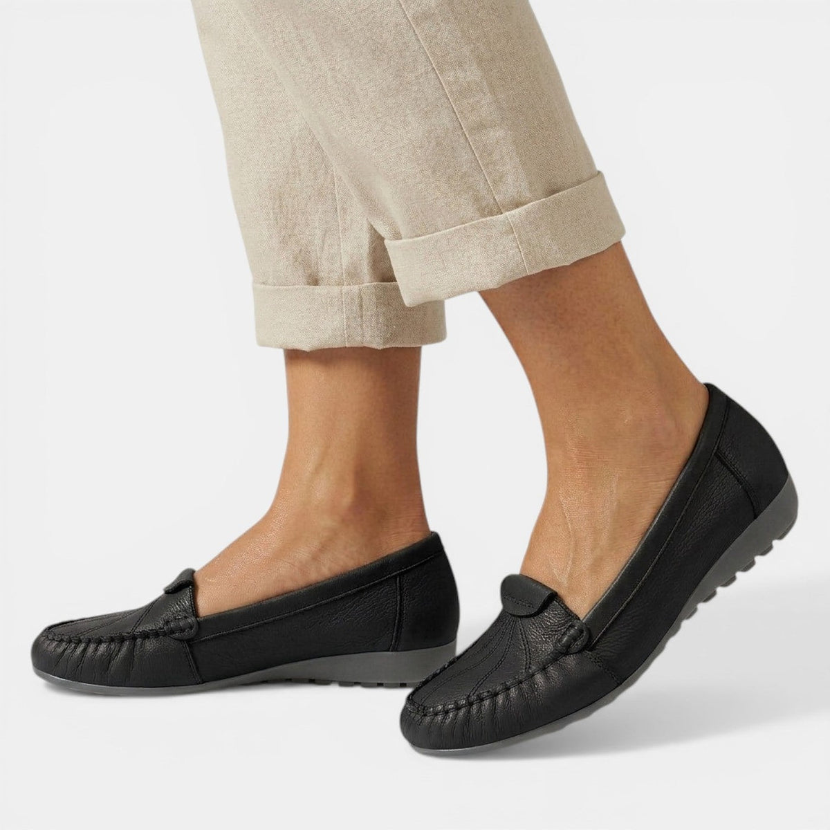 Women's Rubber Sole Loafers Moccasin Toe