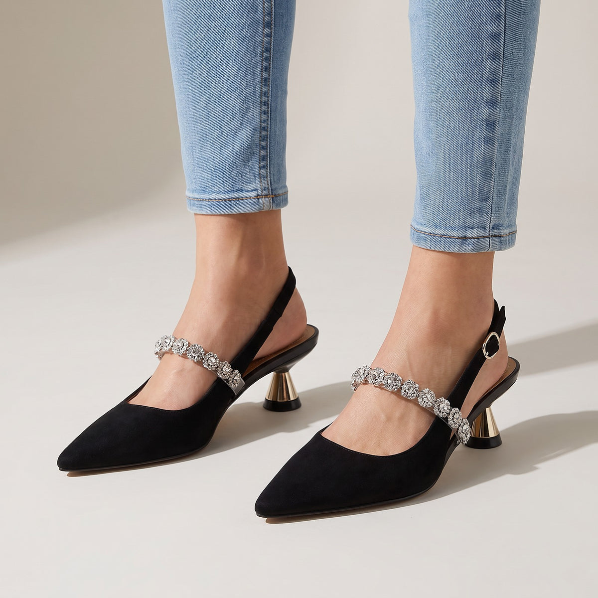 Women's Pointed Toe Crystal Slingback Pumps