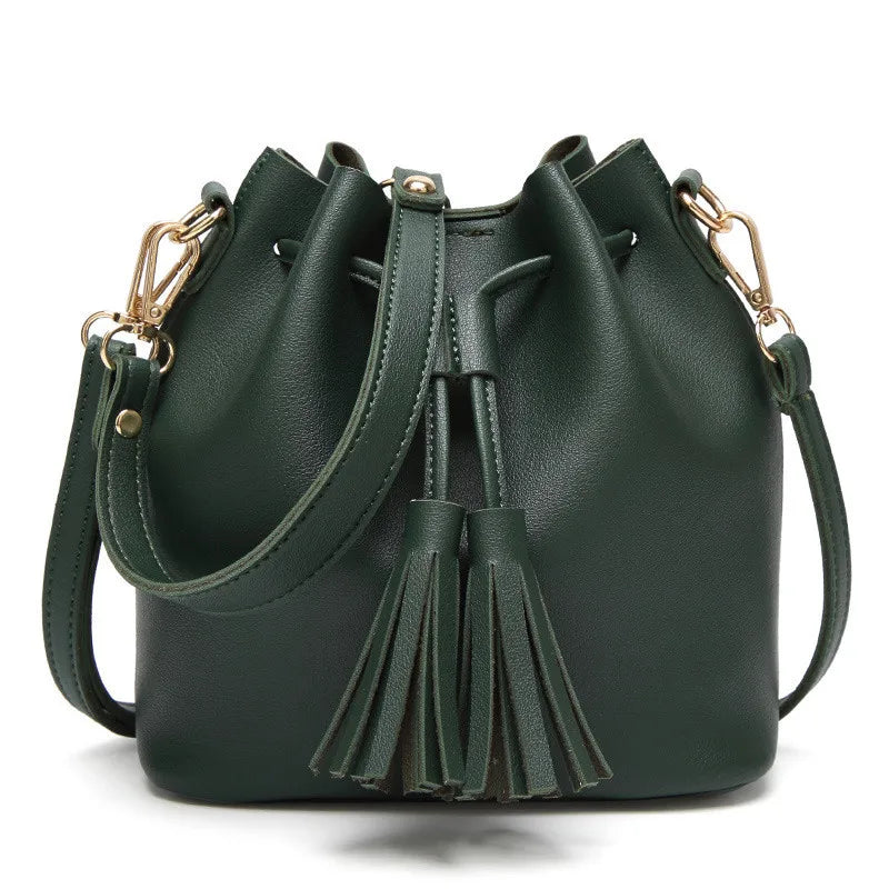 Sac seau à bandoulière en simili cuir souple