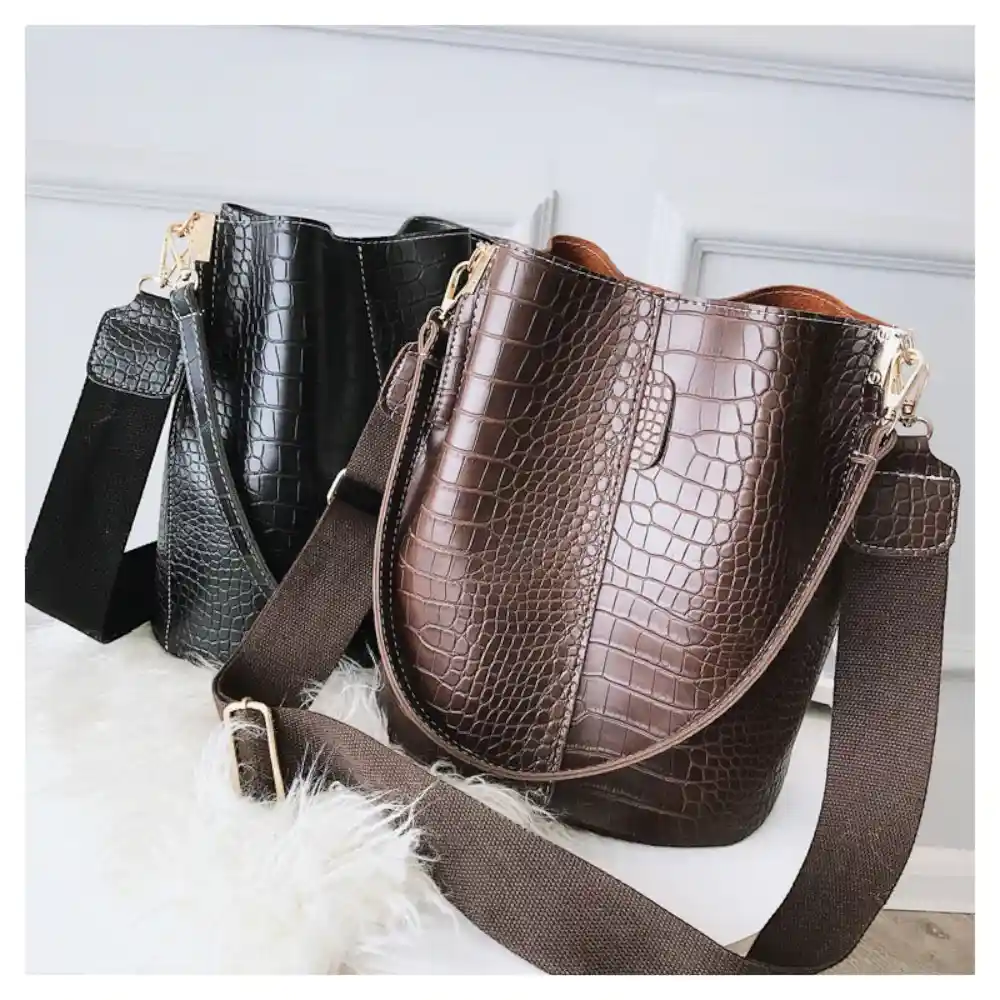Sac seau en simili cuir