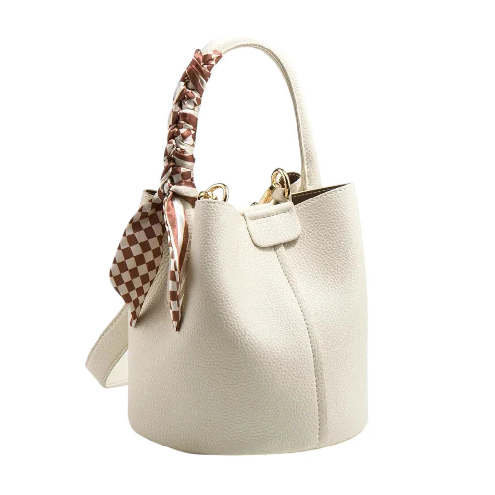 Sac seau en simili cuir souple