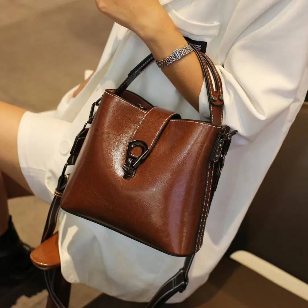 Sac seau femme en cuir ciré