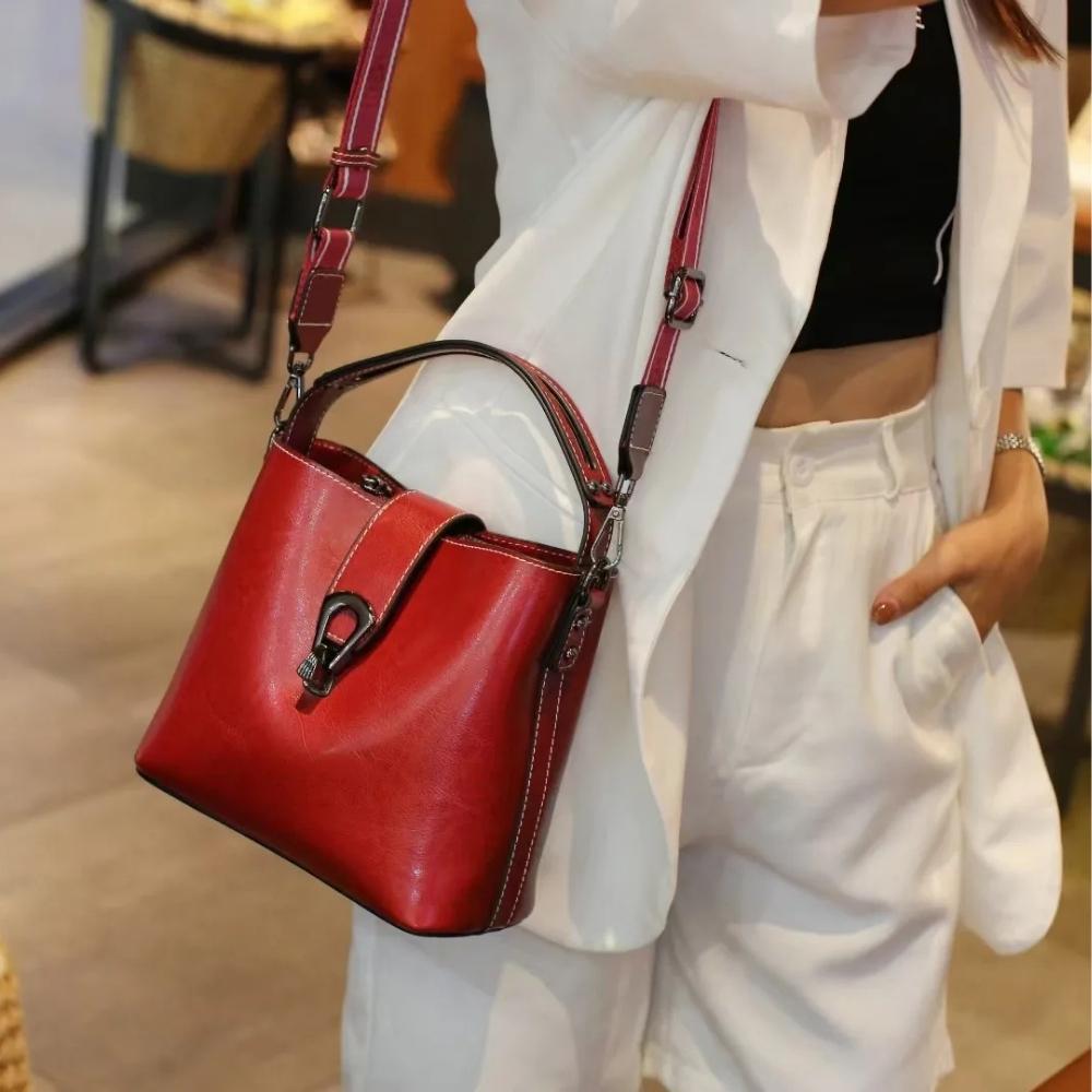 Sac seau femme en cuir ciré